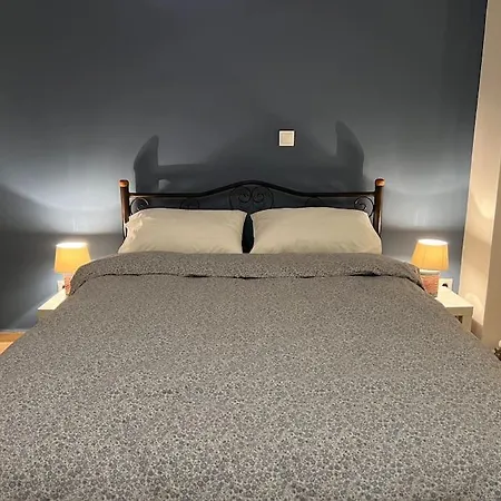 Spacious 3' From