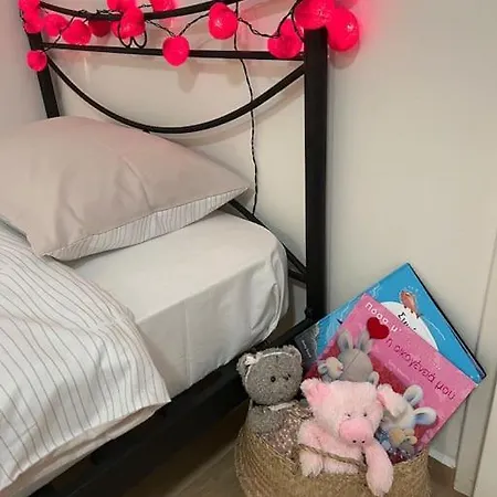 Apartment Spacious 3' From